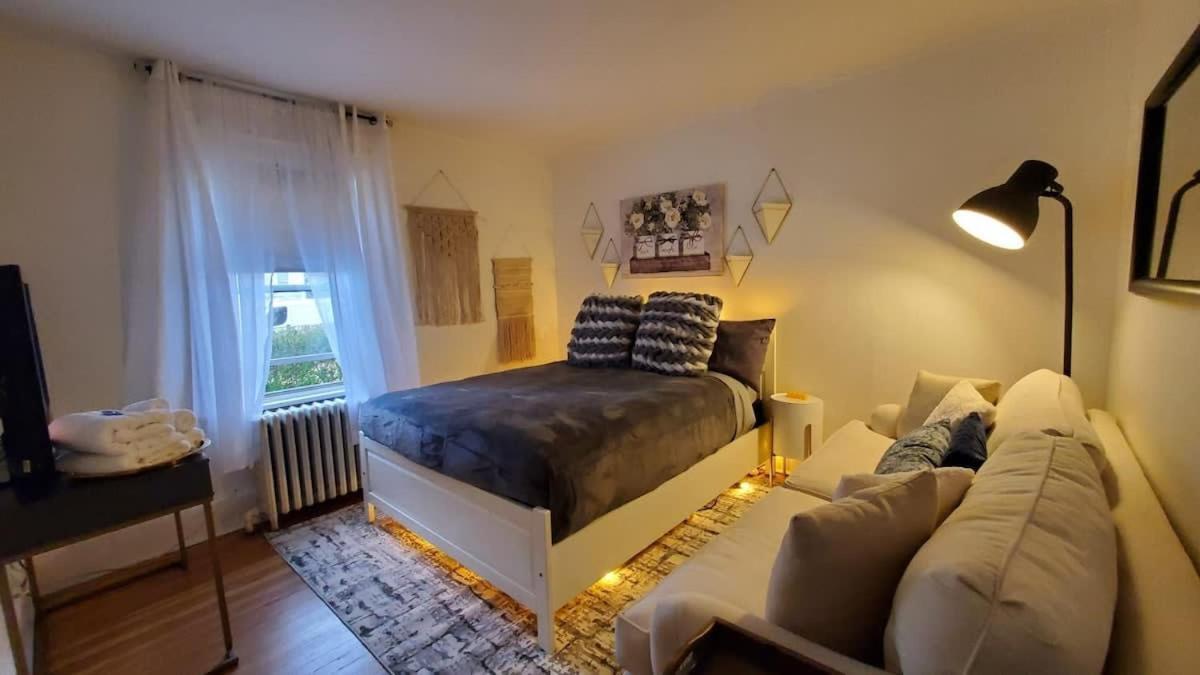 Holiday home Bohemian By Harborpoint Downtown &train *